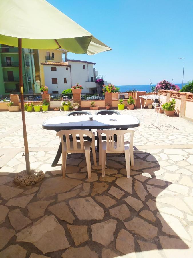 La Terrazza Sul Mare Otel Marina di Camerota Dış mekan fotoğraf